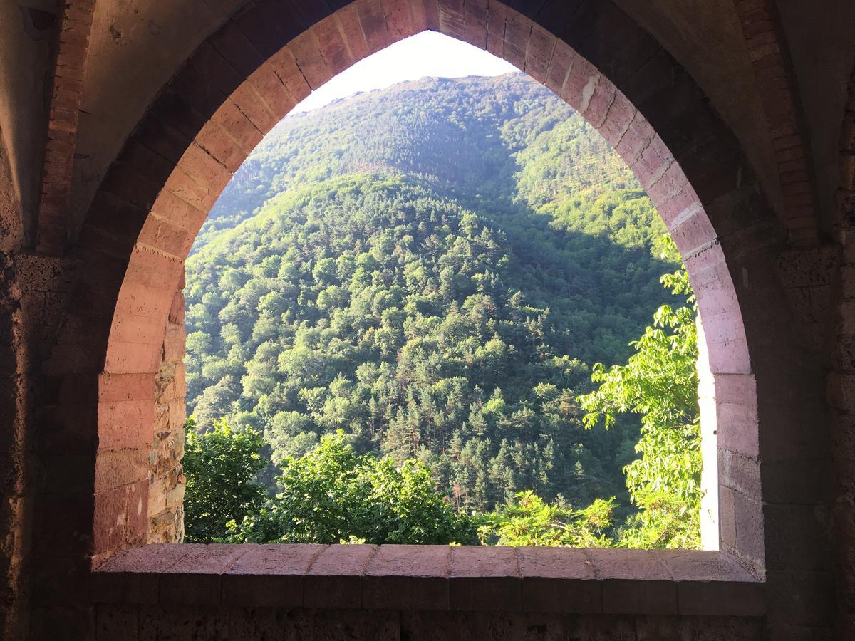 Monasterio De Santa Maria De Valvanera Ангиано Экстерьер фото